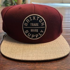 Brixton Supply Hat in maroon